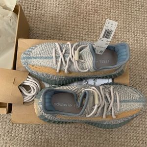 Yeezy Boost 350 V2. SOLD privately!